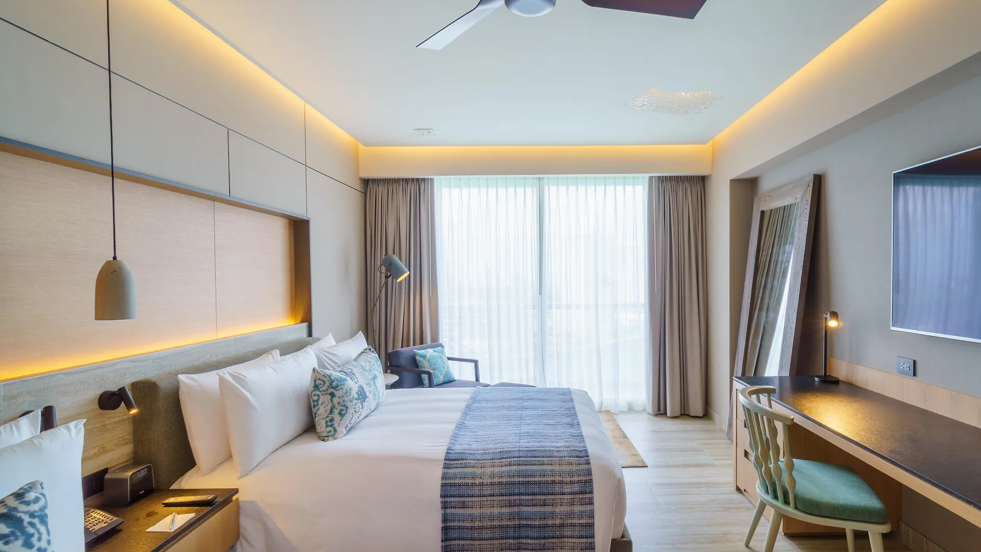 Renaissance Cancun Resort & Marina Mexico