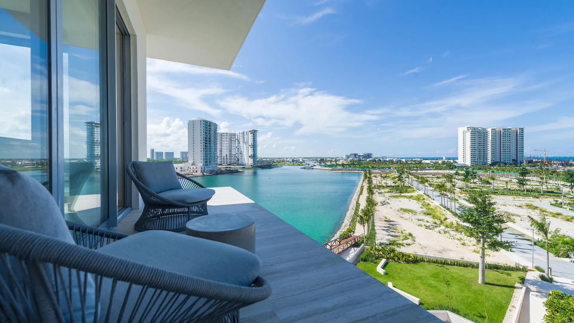Renaissance Cancun Resort & Marina Mexico