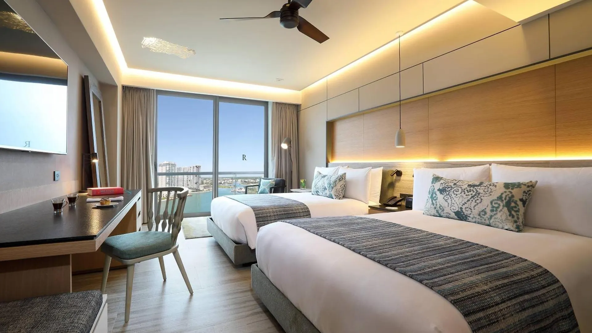 Renaissance Cancun Resort & Marina Hotel